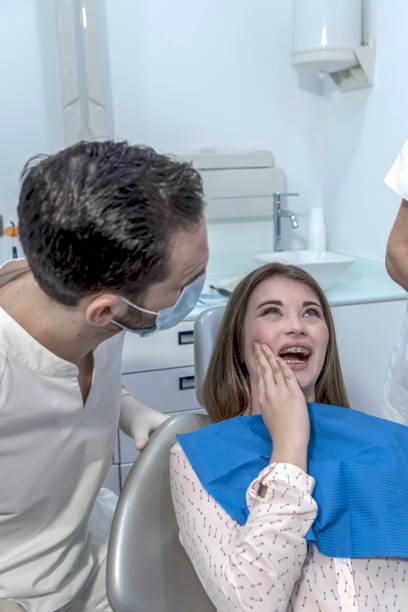 Best Cosmetic Emergency Dentistry in Westwood Lakes, FL